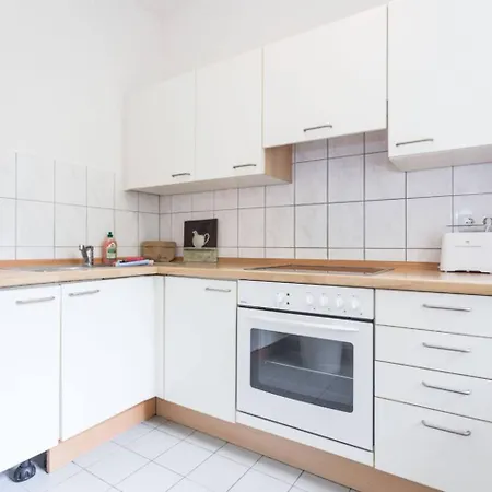 Sahlfeld Im Herzen Von * ברלין