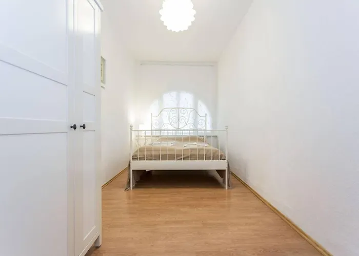 Sahlfeld Im Herzen Von * برلين